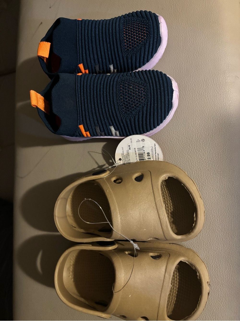 Bundle!! 2 new pairs of toddler shoes for boys. Size 6 for toddler/little kid.